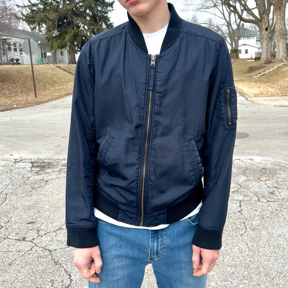 - Hollister L Navy Bomber Jacket! EUC!